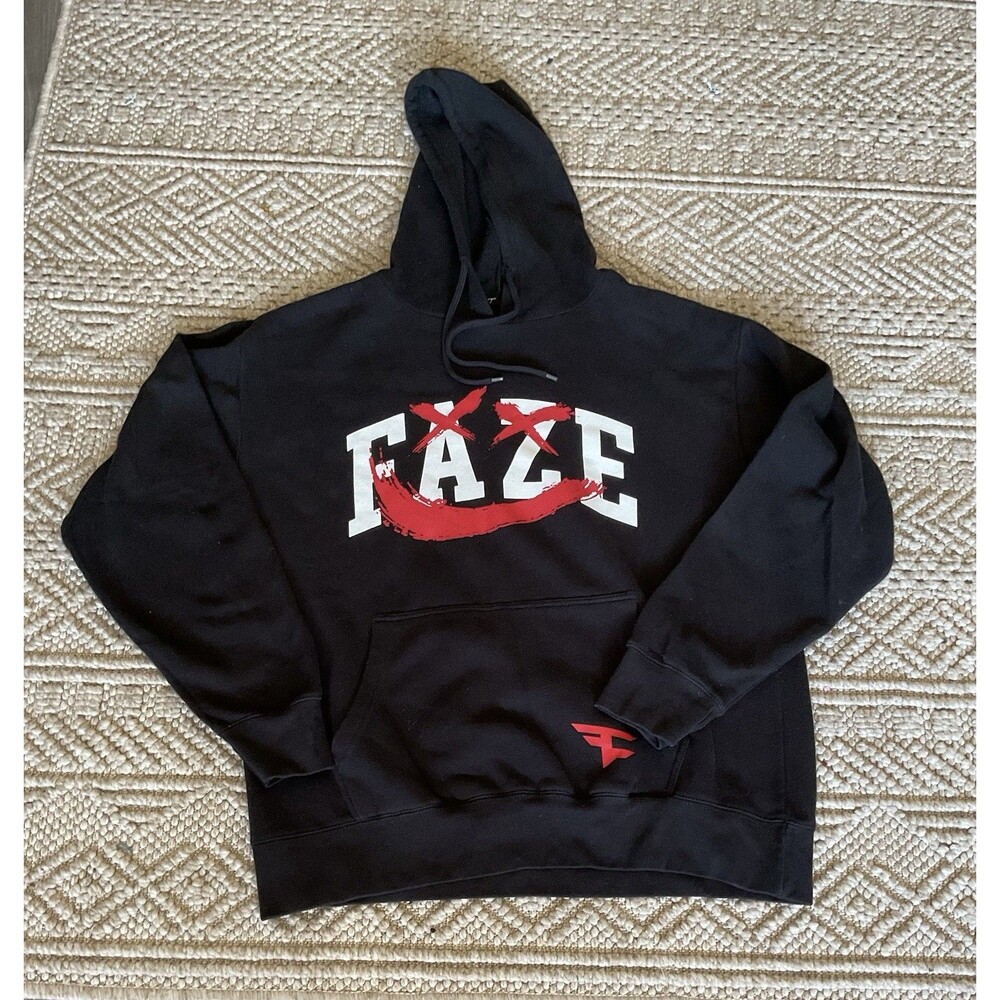 FaZe Clan Graphic Hoodie Sweatshirt Medium M Black Crimson Gaming Esports